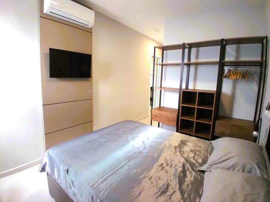 Ap Frente Mar Com Ar-Condicionado E Varanda Gourmet Mongaguá エクステリア 写真